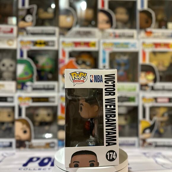 NBA San Antonio Spurs Victor Wembanyama Funko Pop! - Picture 2 of 6